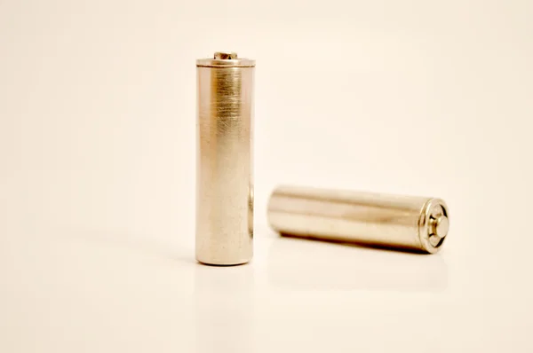 Две батарейки — стоковое фото