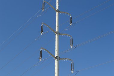 yüksek gerilim enerji taret karşı gökyüzü kontrast