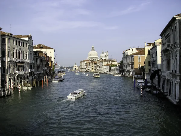 Улица Воды в Венеции — стоковое фото