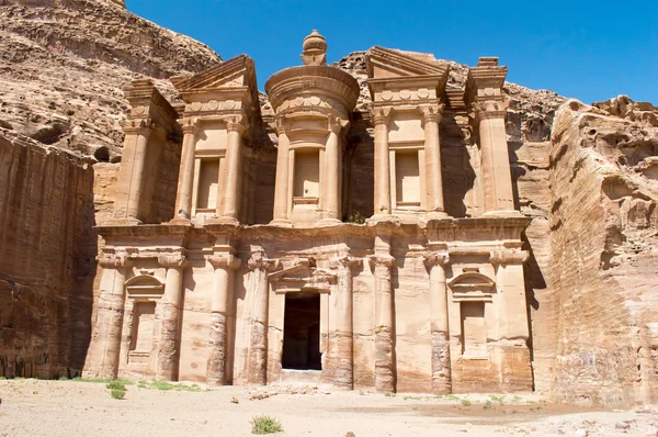 Het klooster in petra — Stockfoto