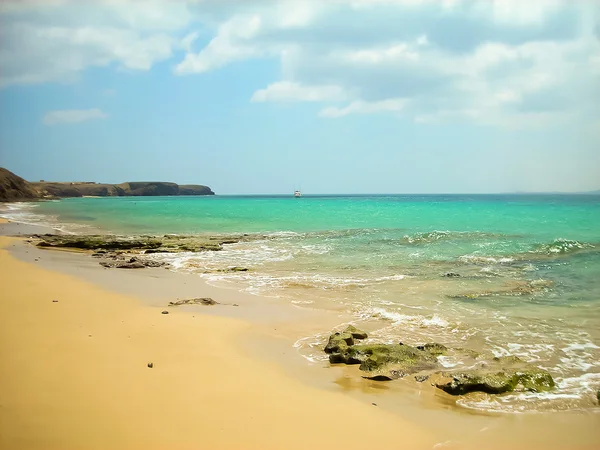 Lanzarote Yaz Aylarında Bakire Beach — Stok fotoğraf