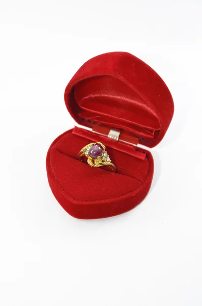 Diamante, Ruby dan anel de ouro com pulseira — Fotografia de Stock