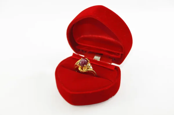 Diamante, Ruby dan anel de ouro com pulseira — Fotografia de Stock