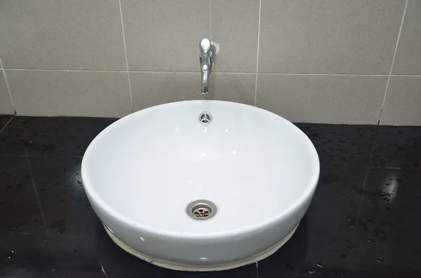 Lavabo de baño — Foto de Stock