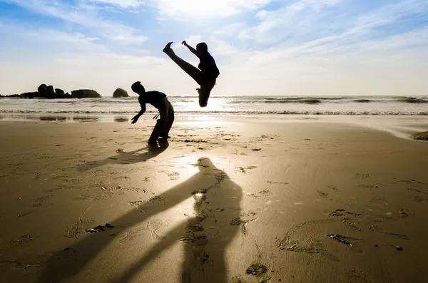 Capoeira acrobática Imagens De Bancos De Imagens Sem Royalties