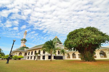 el azim Camii