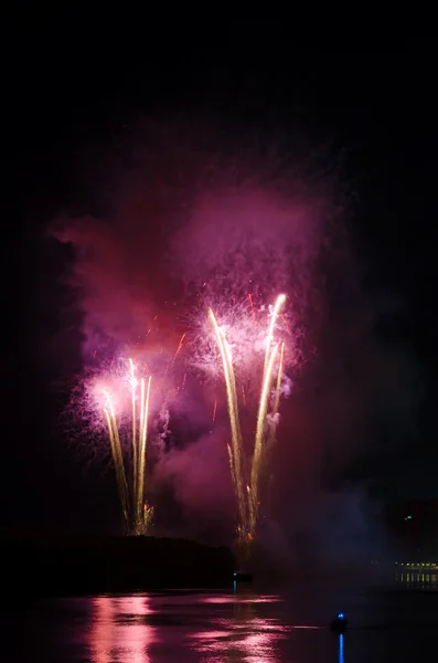 Colorful fireworks. Fireworks are a class of explosive pyrotechnic — Stock Photo, Image