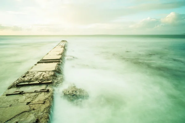 Beautiful rock-bank in the ocean — Stock Photo, Image