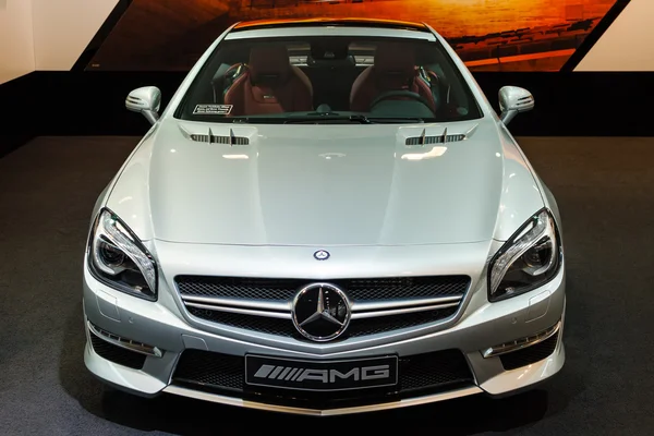 Dördüncü nesil mercedes-benz sl amg üst ön — Stok fotoğraf