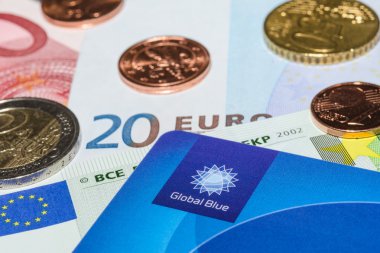 vergisiz banknotların üzerinde şirket küresel mavi plastik kart
