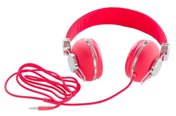 Fones de ouvido com fio vermelho vibrante isolados — Fotografia de Stock