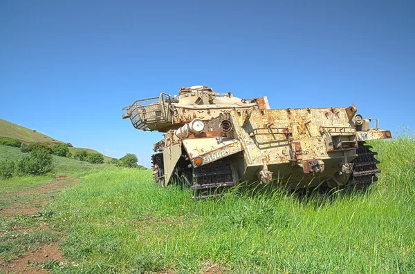 Destroyed rusty Centurion Shot Kal tank — Stock Photo, Image
