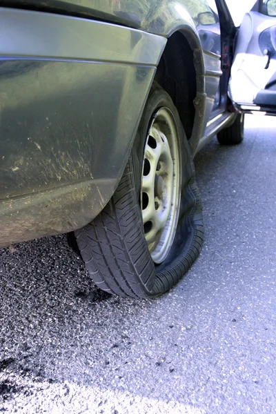 Flat Tire — Stock Photo, Image