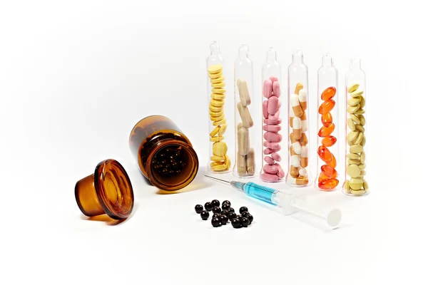 Drogues, tubes et injections Photo De Stock