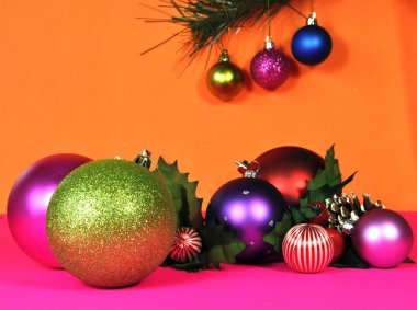 neşeli Noel tatil dekorasyon parlak renkli