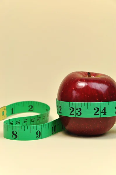 Νέο έτος ψήφισμα στόχος χάσετε βάρος Διατροφή έννοια. κάθετη — Φωτογραφία Αρχείου