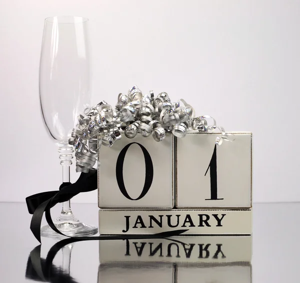 White, or Black Tie, theme Happy New Year, January 1, block calendar. — Stock Photo, Image