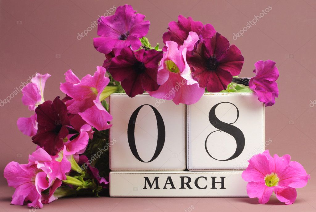 Flores divertidas fotos de stock, imágenes de Flores divertidas sin royalties | Depositphotos Flores divertidas fotos de stock, imágenes de Flores divertidas sin royalties | Depositphotos
