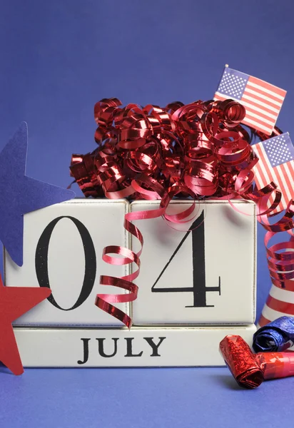 Fourth of July celebration, save the date white block calendar - vertical. — Stock Photo, Image