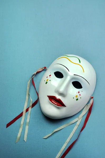 Maschera in ceramica per attore, concetto di teatro — Foto Stock