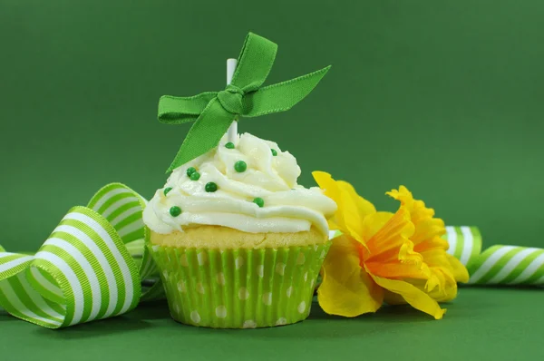 Beautiful decorated and colorful cupcake, one for each day of the week. — Stock Photo, Image