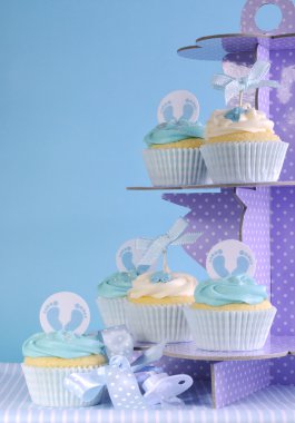 Mavi Tema bebek çocuk cupcakes mor polka dot cupcake stand