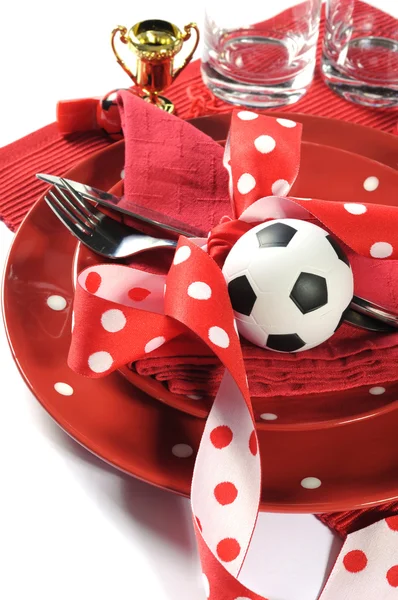 Table de fête de football en rouge et blanc couleurs de l'équipe - fermer — Photo