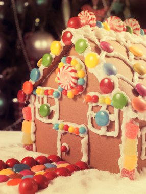 Noel ağacı, fe önünde güzel Noel tablo ayarı