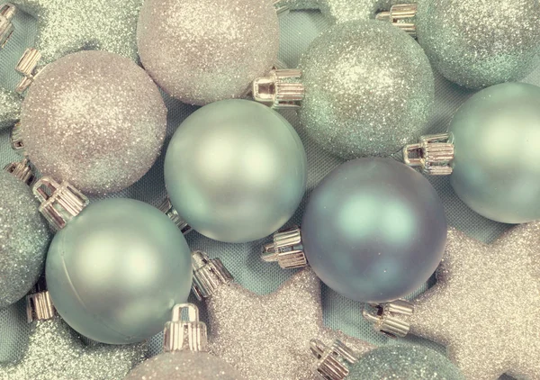 Festlicher Hintergrund aus aqua torquiose blassblauem Weihnachtsglitter — Stockfoto