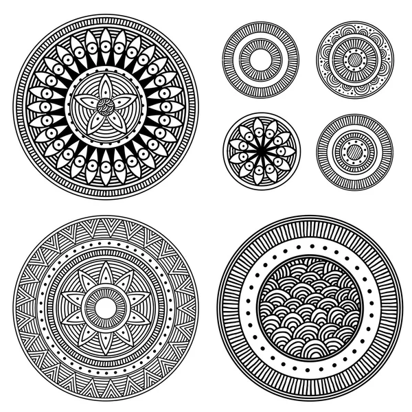 Set of design elements - patterned circles — Stock Vector