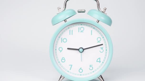 Blue Alarm Clock Shows Running Time Movement Hands Clock Passed — Vídeo de Stock