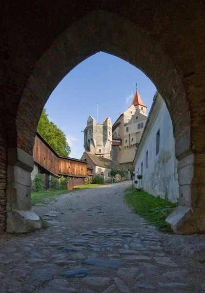 Pernstejn Kalesi