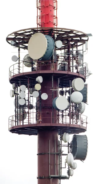 Wieża telekomunikacyjna — Zdjęcie stockowe