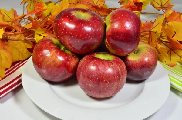 Смачна хрустка Мічиган яблука — стокове фото