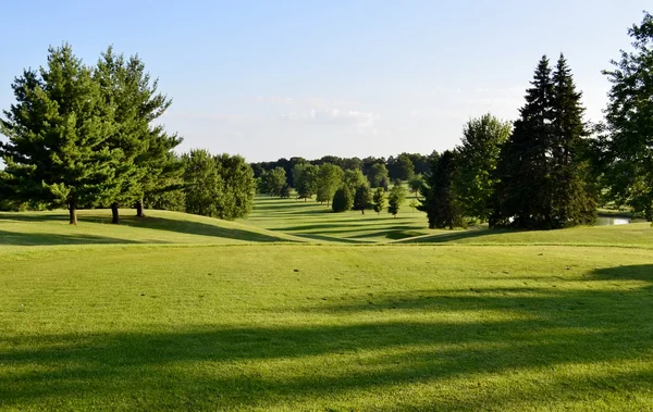 Schilderachtige golfbaan vistas — Stockfoto