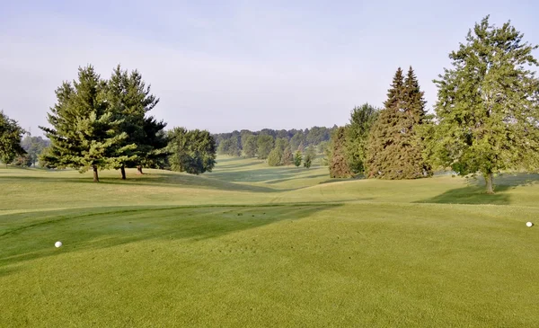 Schilderachtige golfbaan vistas — Stockfoto