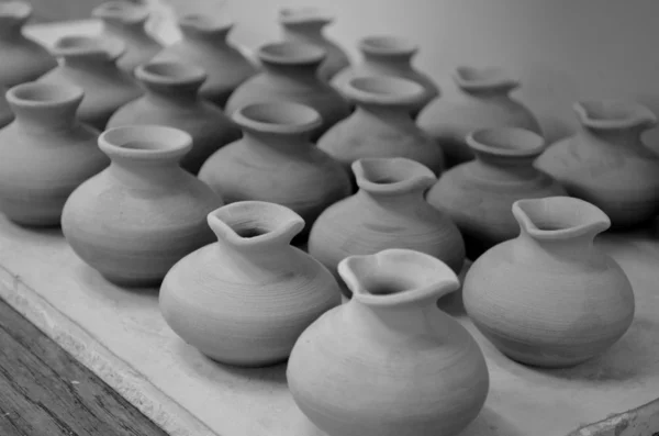 Greenware waiting for the kiln — Stock Photo, Image