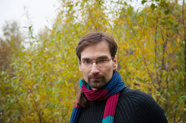 Hombre con gafas —  Fotos de Stock