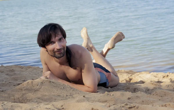 海滩上的男人 — 图库照片