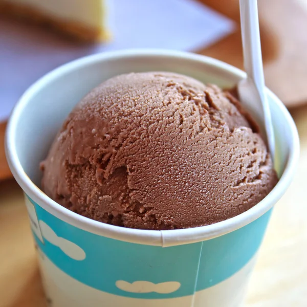Chocolate ice cream scoop 3 — Stock Photo, Image