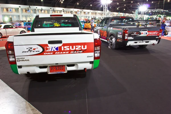 ISUZU D-MAX show en el segundo salón internacional de automóviles de Bangkok —  Fotos de Stock