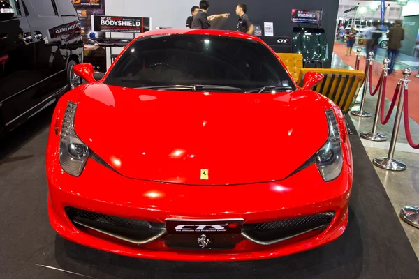 Salon RED FERRARI au deuxième salon international de Bangkok — Photo