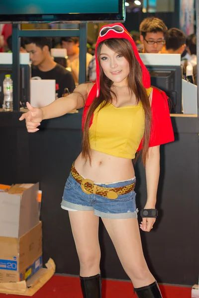 Una pose anime cosplay japonesa no identificada en Tailandia Game Sho — Foto de Stock