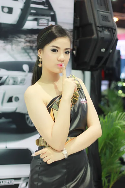 An Unidentified female presenter pose in Bangkok International M — Stock Photo, Image