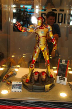 Film ve çizgi roman 20 karakter Iron Man modeli