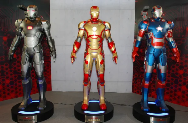 Film ve çizgi roman 15 karakter Iron man modeli — Stok fotoğraf