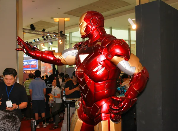 Un modelo del personaje Iron Man de las películas y cómics 19 — Foto de Stock