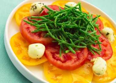 Hawaiian caprese salatası