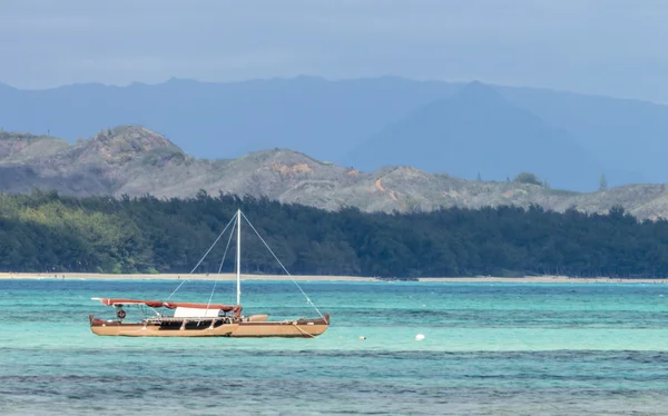 Catamaran on Blue Ocean — Stock Photo, Image