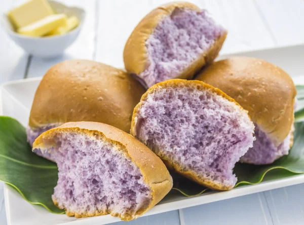 Taro Bread — Stock Photo, Image